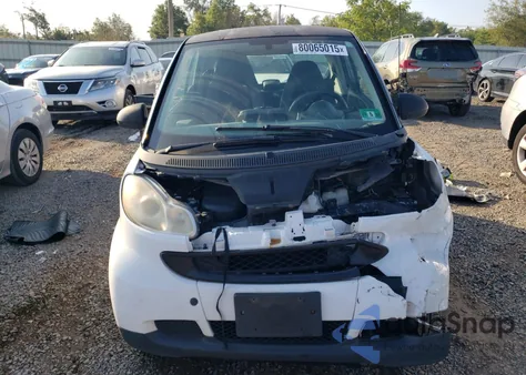 2009 Smart Cars Fortwo z USA, uszkodzony, nr VIN WMEEJ31X69K220679